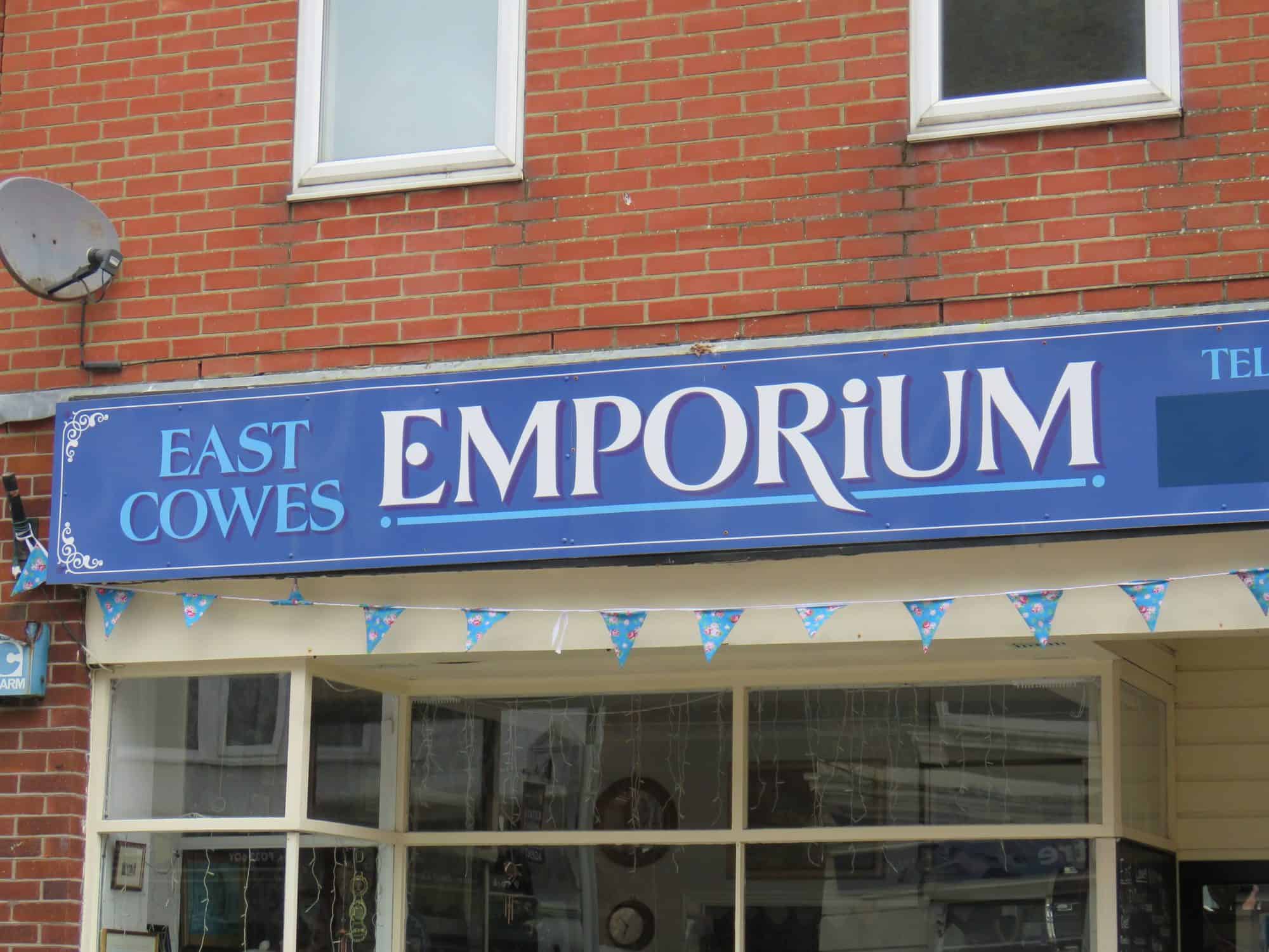 East Cowes Vintage Emporium I love Cowes